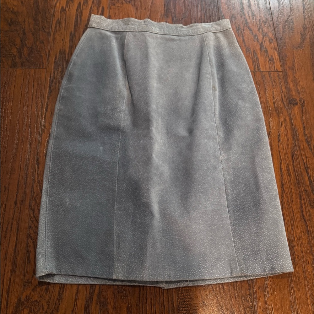 {Authentic Forenza} suede Leather pencil Skirt